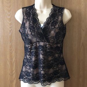 EUC!  CACHE SLEEVELESS TOP (M)